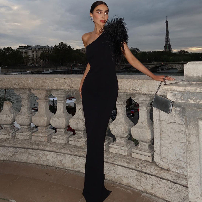 Vestido Longo Plumas